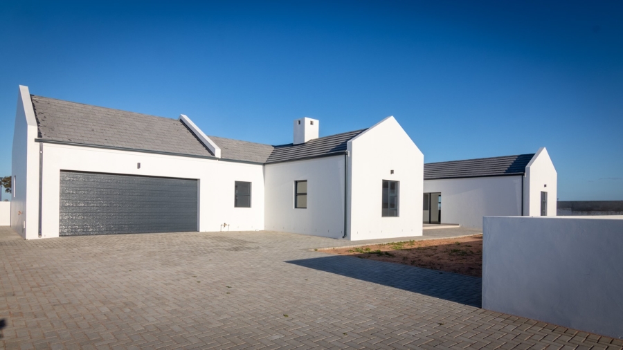 3 Bedroom Property for Sale in Laaiplek Western Cape